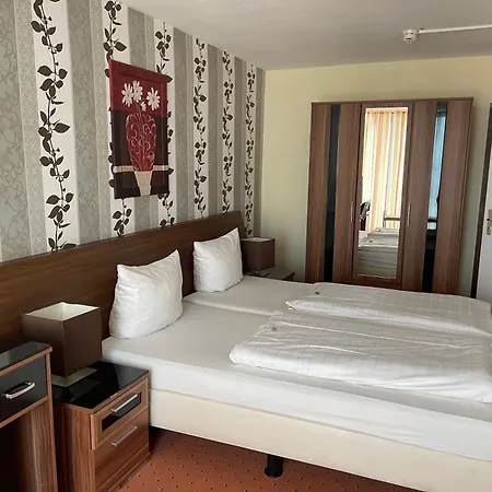 Panorama In Hotel Neustadt an der Weinstraße