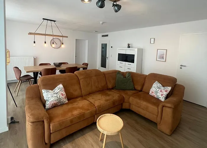 Hotel Panorama In 3*