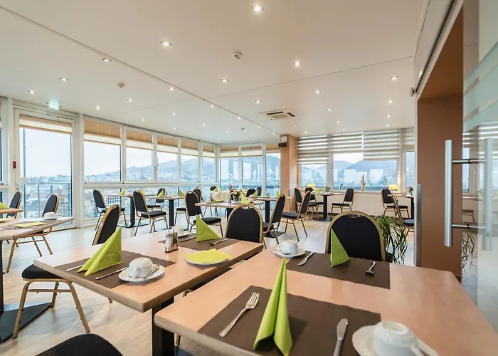 Panorama In Hotel Neustadt an der Weinstraße