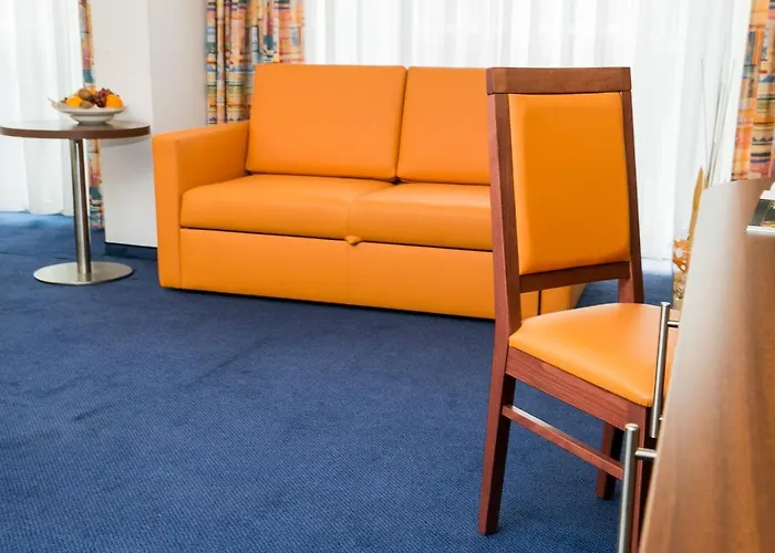 Hotel Panorama In 3*